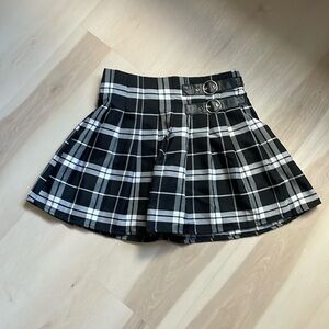 Forever 21 pleated skirt with side buckles